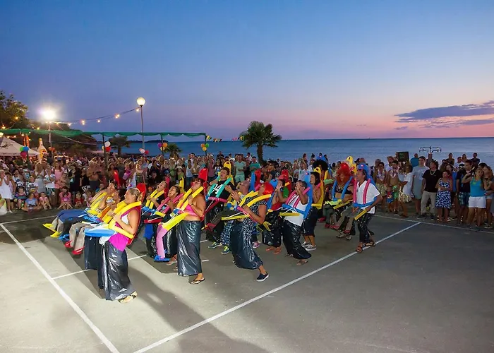 Kamp alanı Mobile Homes Adriamar - Fkk Nudist Solaris *